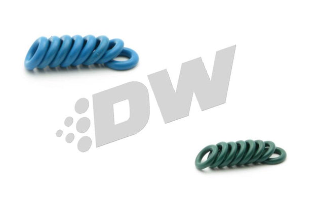 DeatschWerks LS1/LS6 series 85-04 4.6L & 5.0L V8 Mustang fuel injector set with eight 60lb injectors, metallic and plastic components.