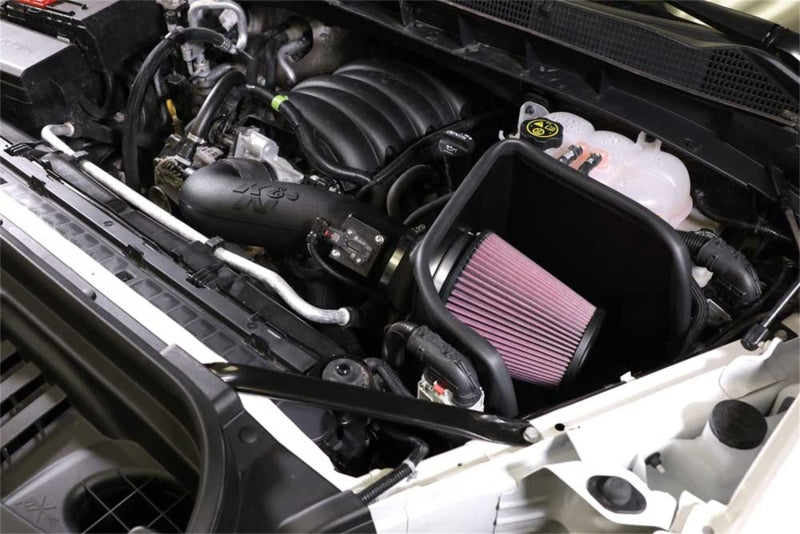 K&N Engineering cold air intake system for 2019+ Chevrolet 1500 V8 trucks, featuring the AirCharger performance intake design.