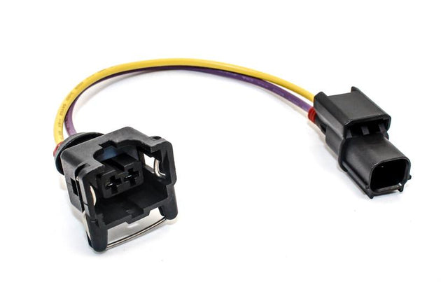 DeatschWerks fuel injector connectors for Honda PnP injectors, wired Jetronic/EVI/Minitimer to 12+ model, close-up view