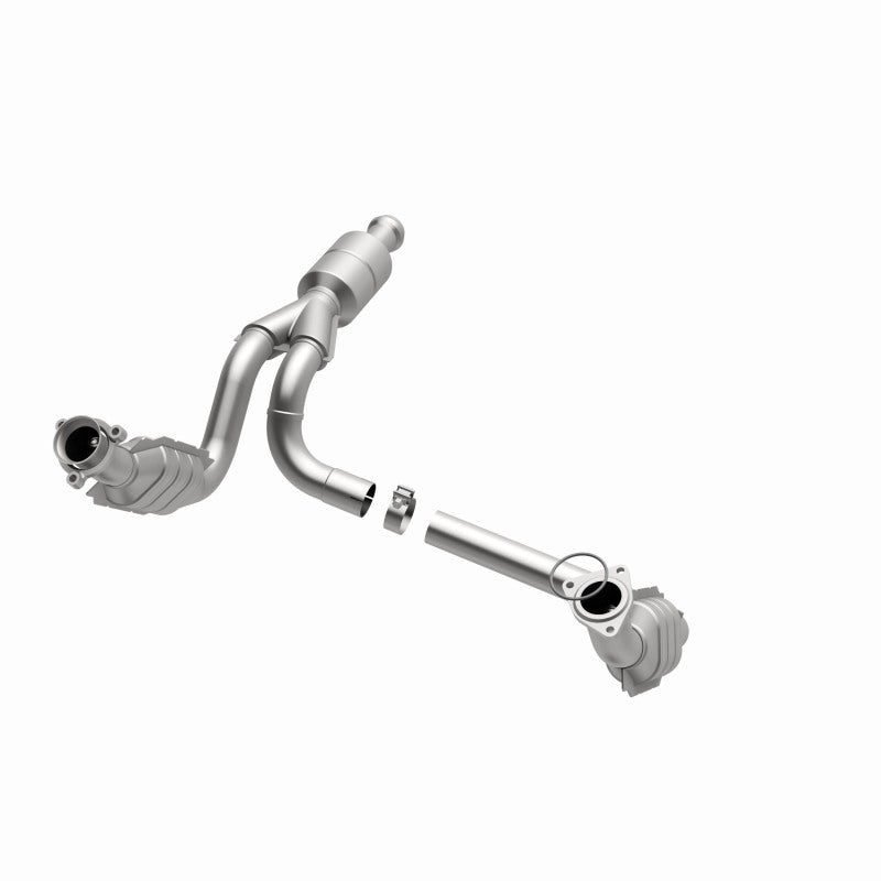 MagnaFlow catalytic converter direct fit for Chevy Avalanche 5.3L, showing the metallic converter with inlet and outlet pipes.