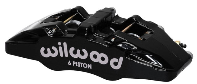 Wilwood forged Dynapro 6 brake caliper with 5.25-inch right-hand mount, pistons, and disc for high-performance braking.