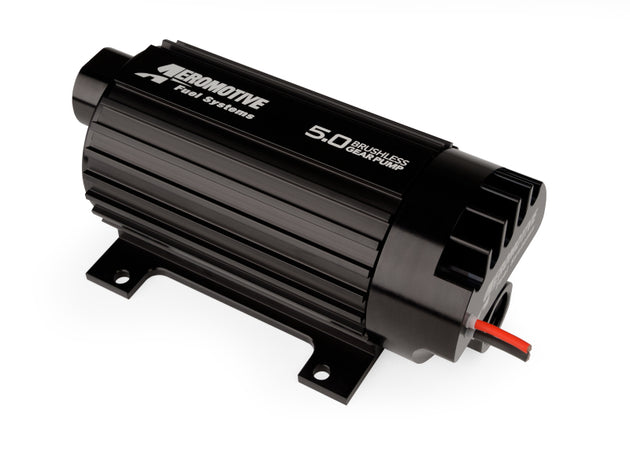 Aeromotive 5.0 brushless spur gear external inline fuel pump with 5 GPM flow rate, designed for high-performance fuel delivery.