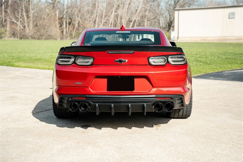 Corvette Corsa Performance axle-back exhaust for Chevrolet Camaro SS and ZL1, with black carbon fiber quad tips and valved design.