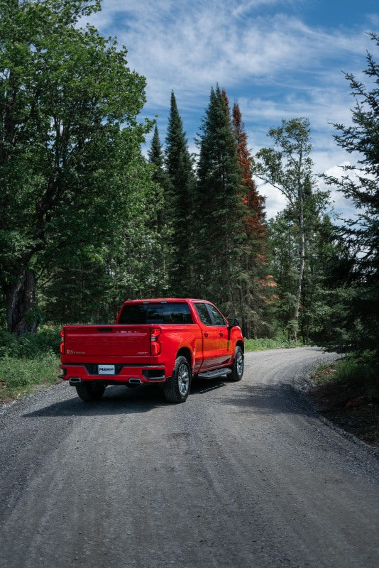 MBRP 19-Up Chevy Silverado 1500 6.2L catback dual rear exit exhaust system in aluminized steel, with 2.5-inch pipes.