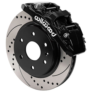 Wilwood Aero6-DM front brake kit for 2019-2021 Chevy Silverado and GMC Sierra, featuring large brake calipers and rotors.
