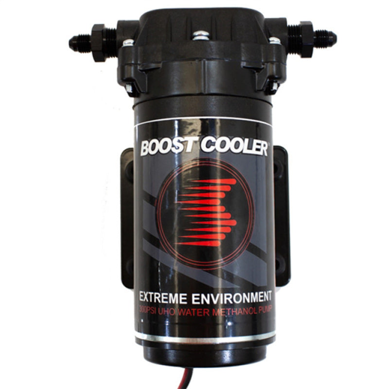 Snow Performance Extreme Environment 300psi UHO water pump with braided line for injection systems, durable and high-performance.