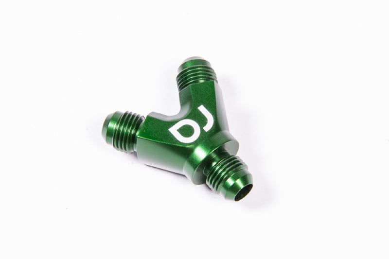 Radium Engineering 6AN Y adapter fitting with brass and aluminum components, designed for high-performance fluid connections.