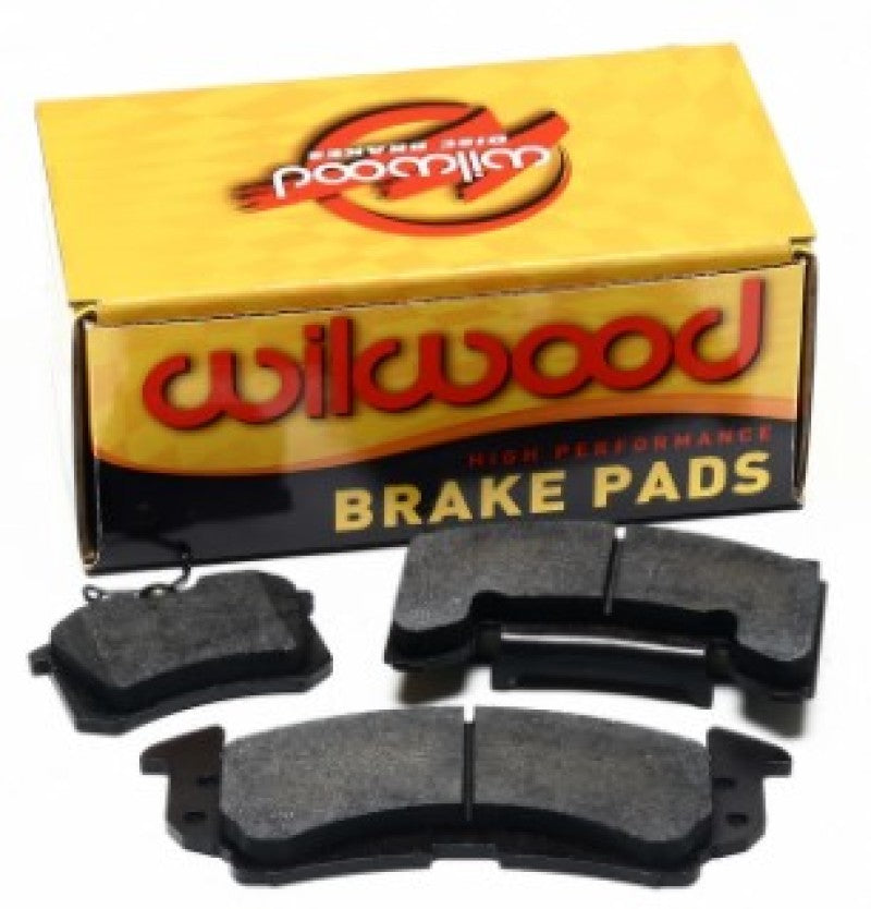 Wilwood BP-10 D52 GM III performance brake pads set with black friction material for enhanced stopping power.