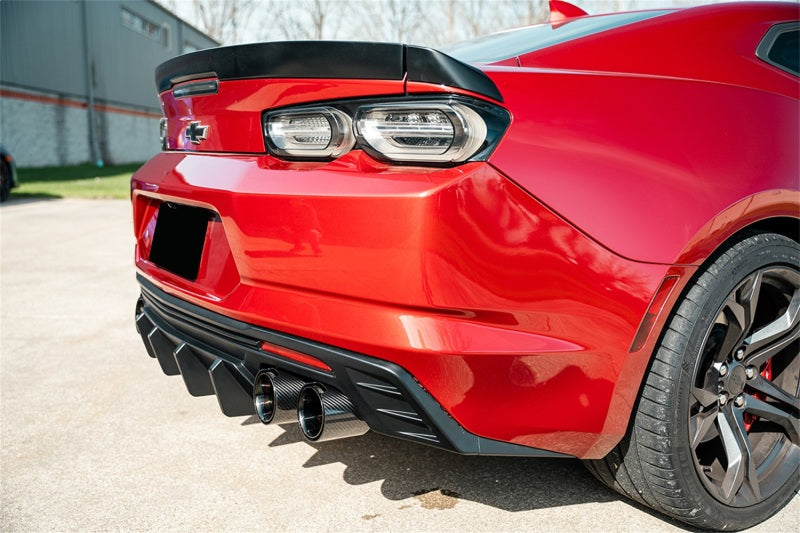 Corsa Chevrolet Camaro SS/ZL1 2016-2024 axle-back exhaust with black carbon fiber quad tips, performance muffler system.