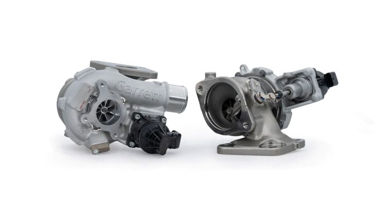 Garrett PowerMax turbocharger kit for 2021+ Ford Bronco 2.7L GT1752S turbocharger installed on engine.