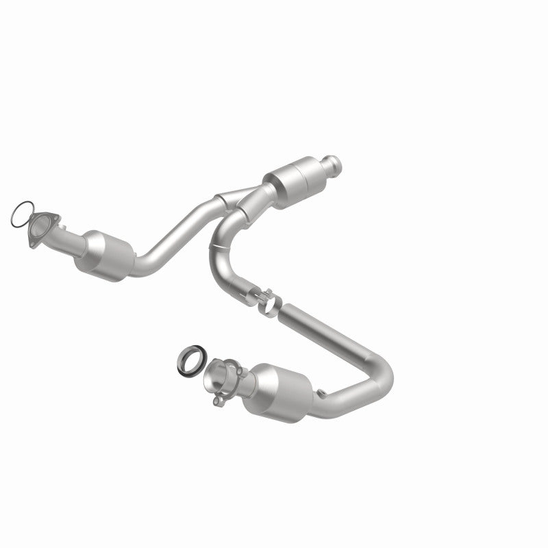 MagnaFlow catalytic converter direct fit for 2014-2016 GMC Sierra 1500 V6 4.3L engine, showing the metal component with inlet and outlet pipes.