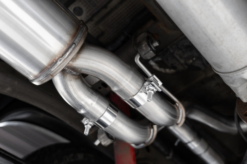 MBRP dual split rear catback exhaust system with quad carbon fiber tips for Chevy Silverado 1500 6.2L, T304 stainless steel.