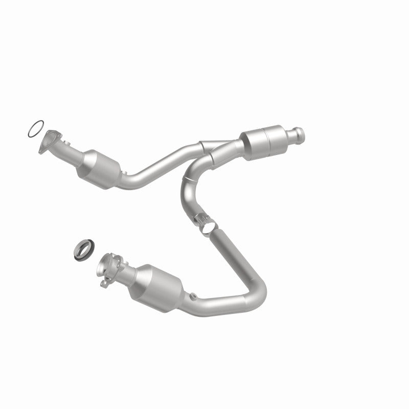 MagnaFlow direct fit catalytic converter for 2014-2016 GMC Sierra 1500 V6 4.3L engine, showing the metallic component with inlet and outlet ports.