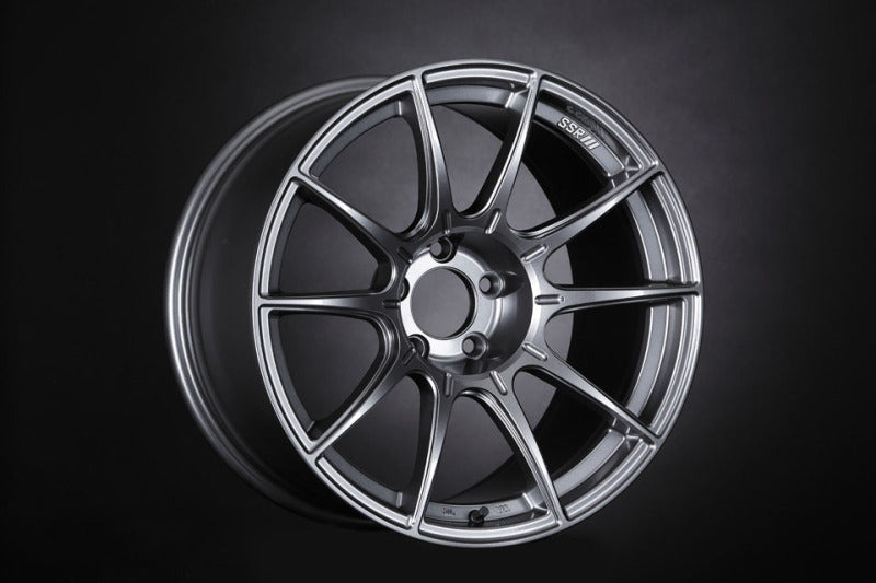 SSR GTX01 18x9.5 dark silver cast wheel with 5x114.3 bolt pattern and 40mm offset, shown in close-up detail.