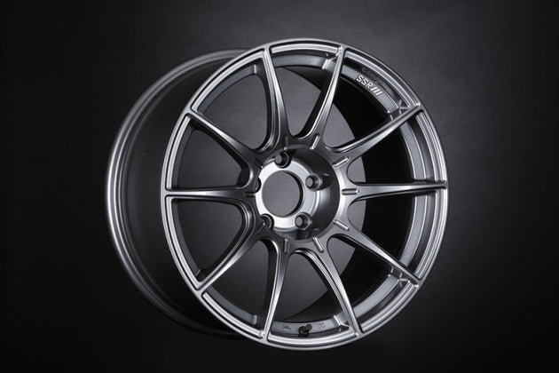 SSR GTX01 18x9.5 dark silver cast wheel with 5x114.3 bolt pattern and 40mm offset, shown in close-up detail.