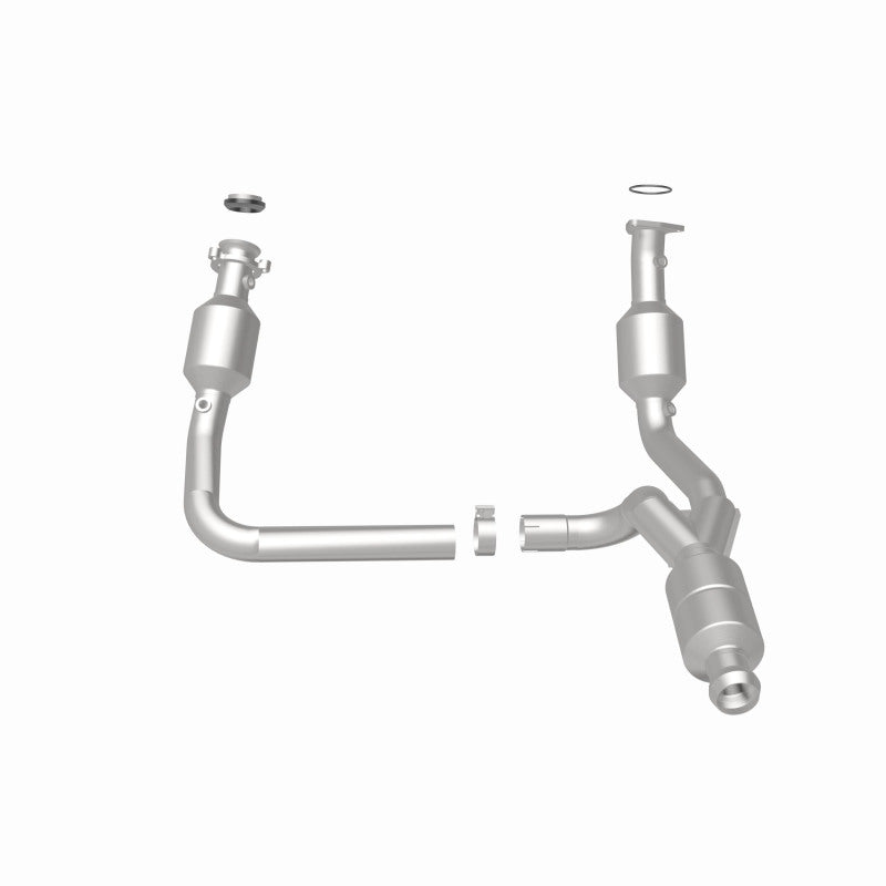 MagnaFlow direct fit catalytic converter for GMC Sierra 1500 V6 4.3L, showing the metal component with inlet and outlet pipes.