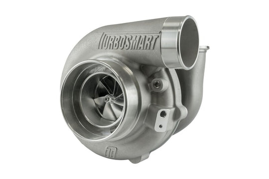 Turbosmart oil-cooled 6262 V-Band external wastegate turbocharger with 0.82 A/R inlet and outlet, featuring a robust metal construction.