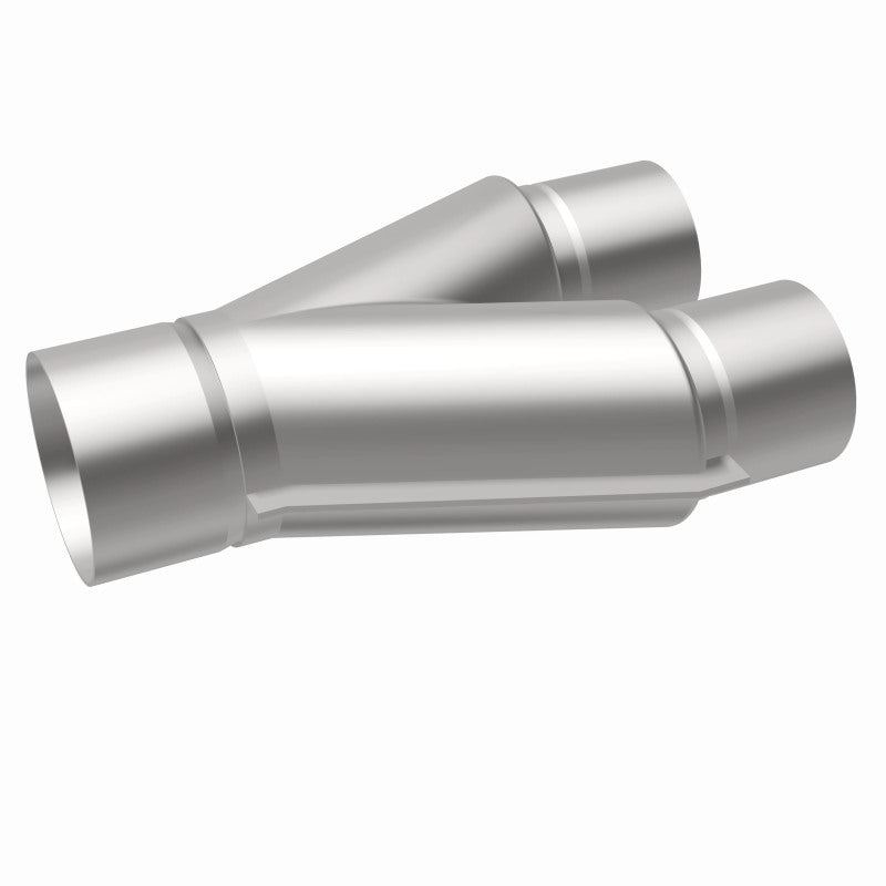 MagnaFlow Y Pipe in aluminum, 2.5/3 inch diameter, with smooth transition design for automotive exhaust systems.