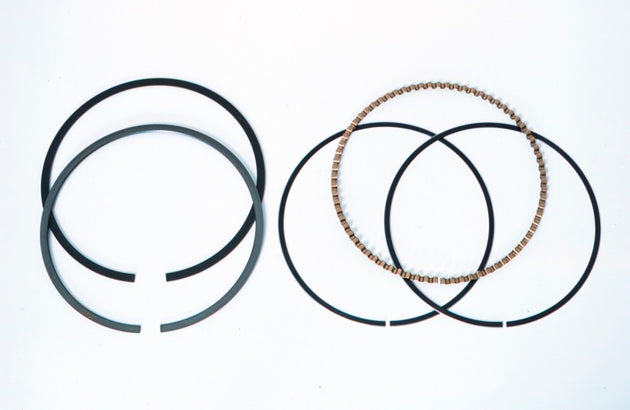 Mahle piston rings with 92mm diameter, 1.2mm thickness, and 2.8mm height, designed for engine performance and durability.