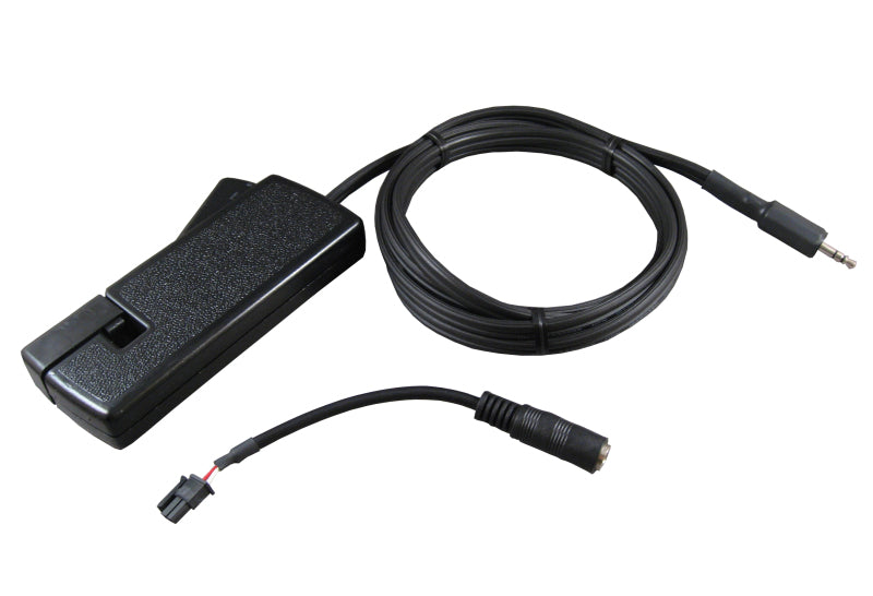 Innovate Motorsports inductive clamp gauge component with black and silver design, used for measuring electrical current in automotive applications.