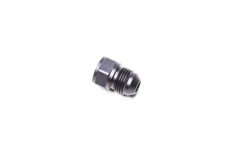 Radium Engineering 6AN female to 8AN male fitting showing metal fittings and threaded ends for high-performance fluid connections.